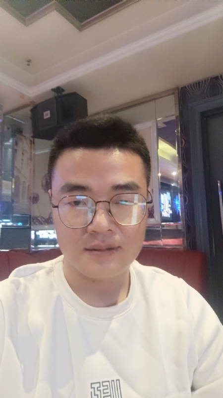 骑着蜗牛撵大象的第一张照片--扬州相亲服务中心
