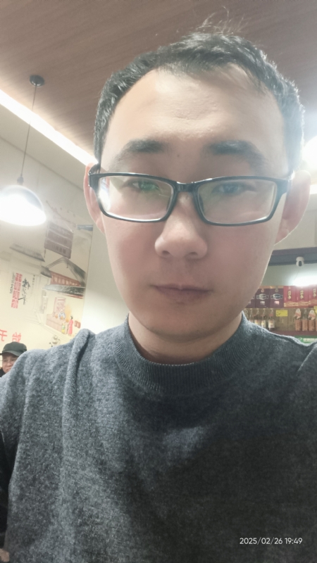 黑黑一笑的第一张照片--扬州相亲服务中心