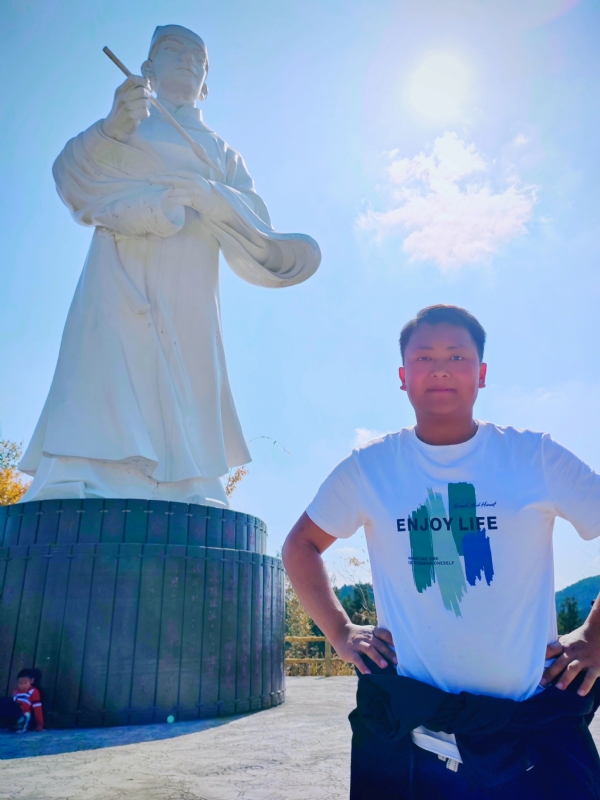 伏王虎的第一张照片--扬州相亲服务中心