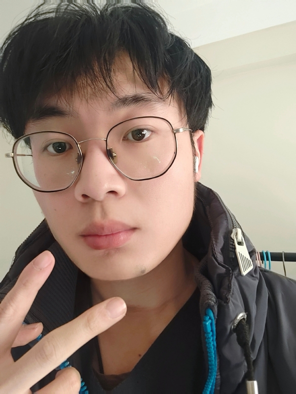 俊哒哒哒的第一张照片--扬州相亲服务中心