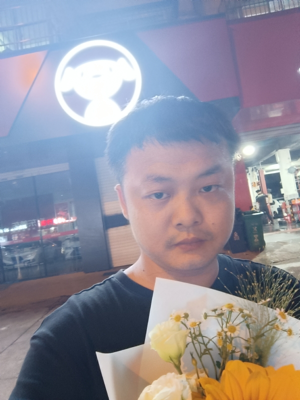 小陈的第一张照片--扬州相亲服务中心