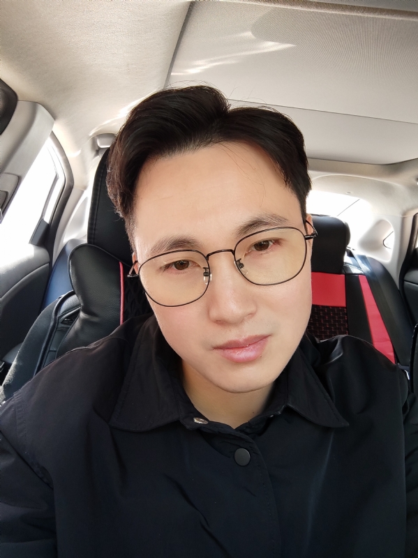 沉默先绅的第一张照片--扬州相亲服务中心