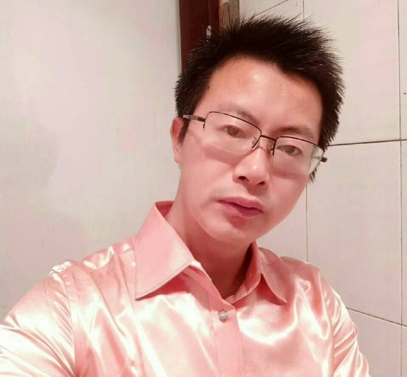 亮亮的第一张照片--扬州相亲服务中心