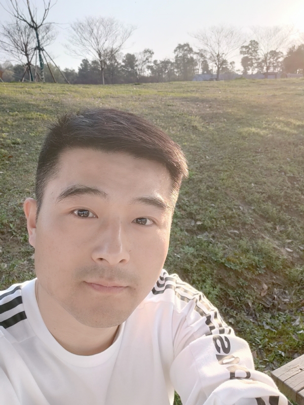 一凡的第一张照片--扬州相亲服务中心
