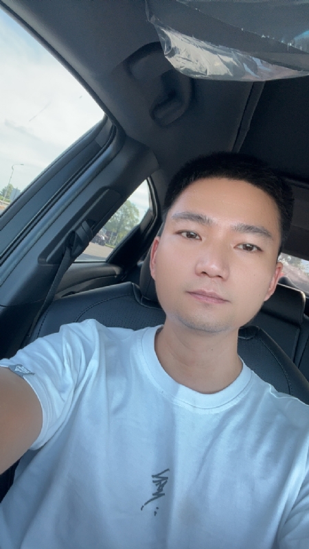 小江的第一张照片--扬州相亲服务中心