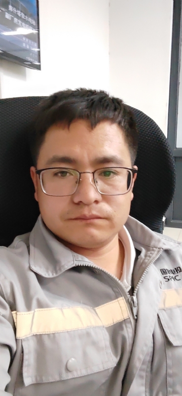 苏先生的第三张照片--扬州相亲服务中心