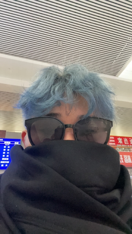 平行线的第一张照片--扬州相亲服务中心