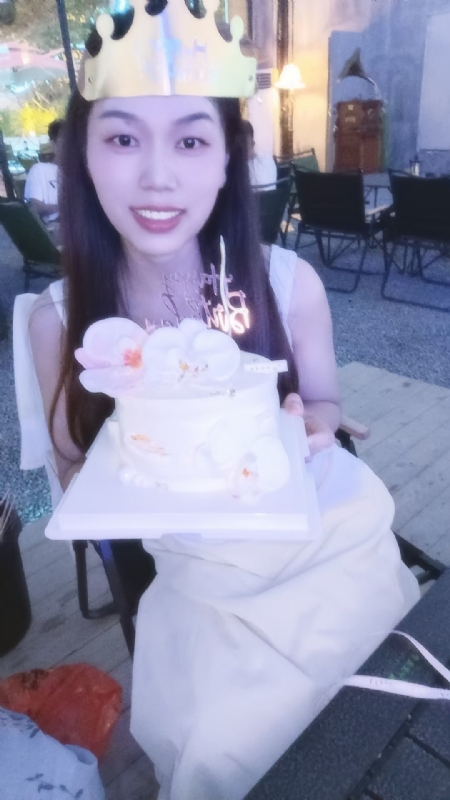 盛夏的第二张照片--扬州相亲服务中心