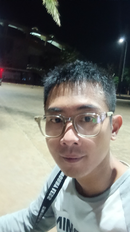 龙龙的第一张照片--扬州相亲服务中心