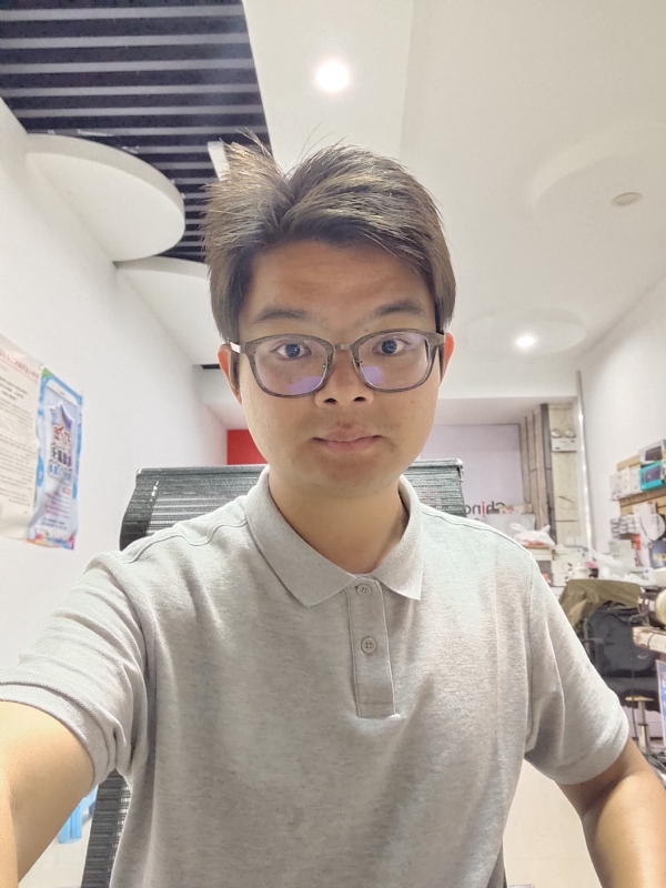 华兴通讯的第一张照片--扬州相亲服务中心