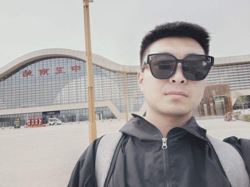 起因的第一张照片--扬州相亲服务中心