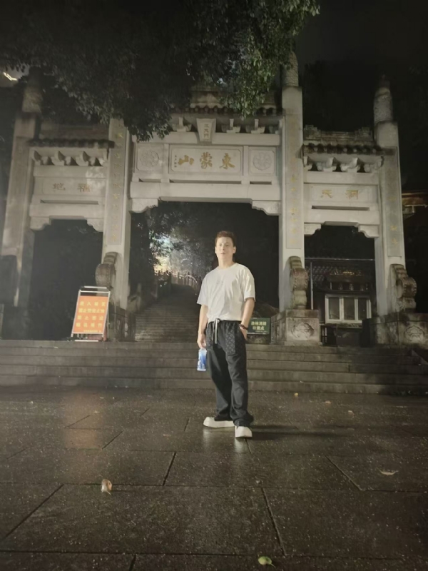 慕晨的第一张照片--扬州相亲服务中心