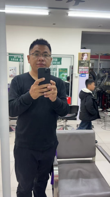 王计盖的第一张照片--扬州相亲服务中心