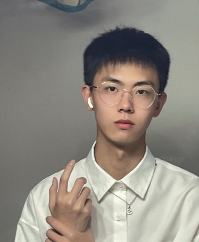 李寒外改英文可家的第二张照片--扬州相亲服务中心