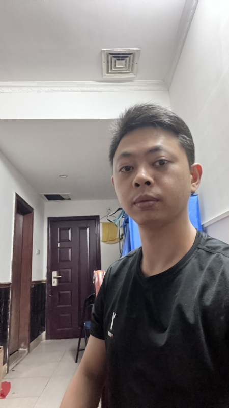 飞天猪的第一张照片--扬州相亲服务中心