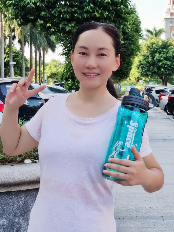 艳阳天的第三张照片--扬州相亲服务中心