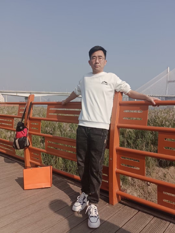 黑白的第一张照片--扬州相亲服务中心