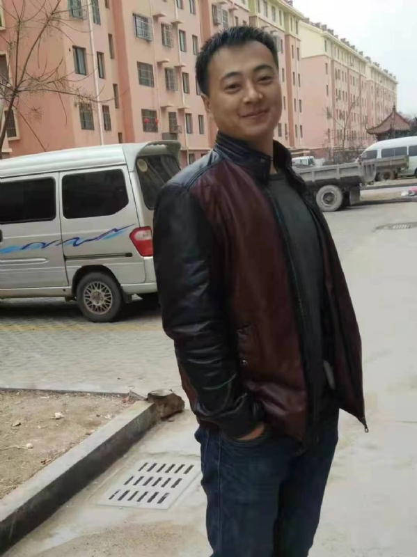 云淡风轻的第一张照片--扬州相亲服务中心