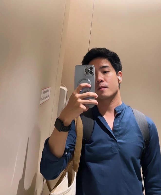 海与浪的第一张照片--扬州相亲服务中心
