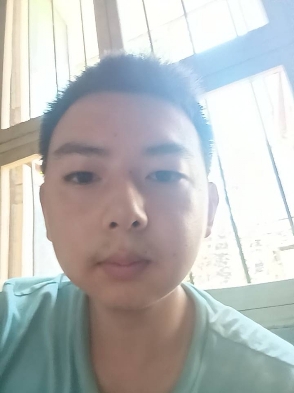 小黄的第二张照片--扬州相亲服务中心