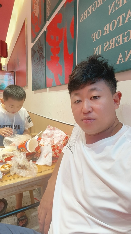 景色宏图的第一张照片--扬州相亲服务中心