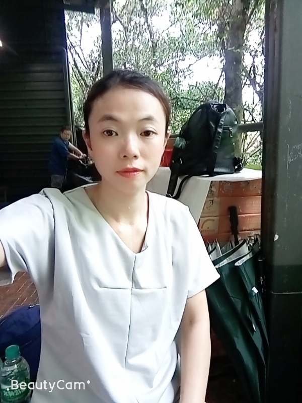 vivi的第一张照片--扬州相亲服务中心