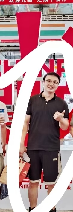 爱吃肉的第一张照片--扬州相亲服务中心