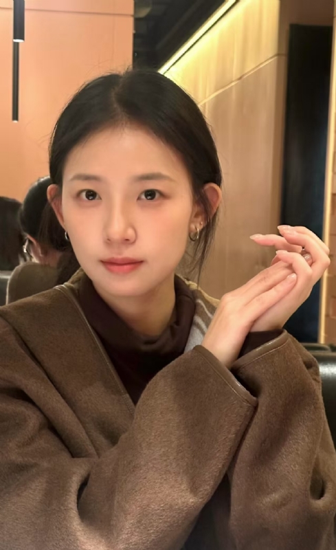 小曼的第一张照片--扬州相亲服务中心