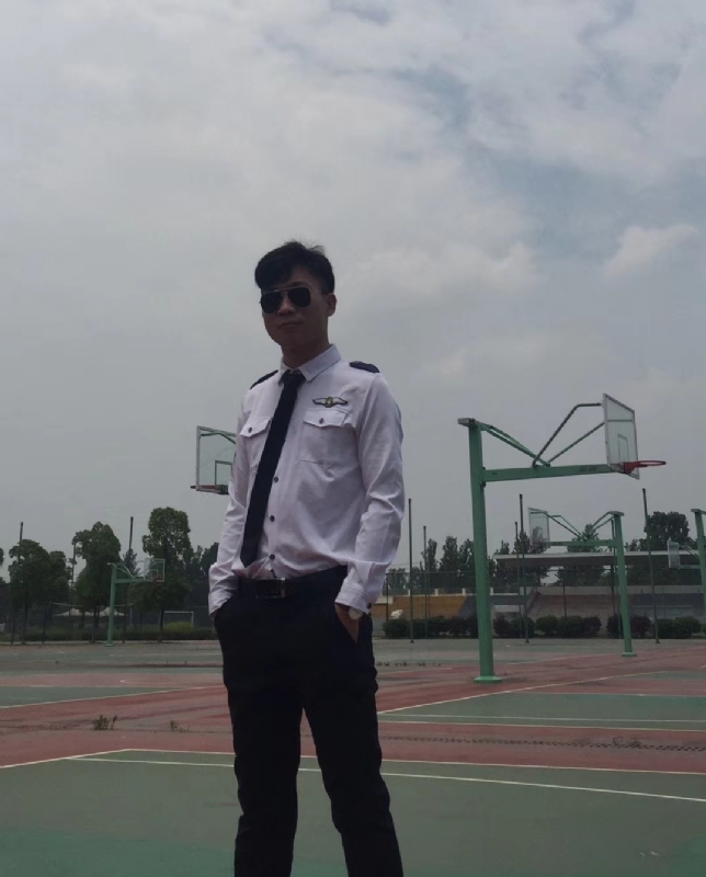 小贺的第一张照片--扬州相亲服务中心