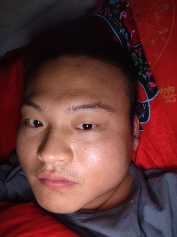 大黄的第一张照片--扬州相亲服务中心