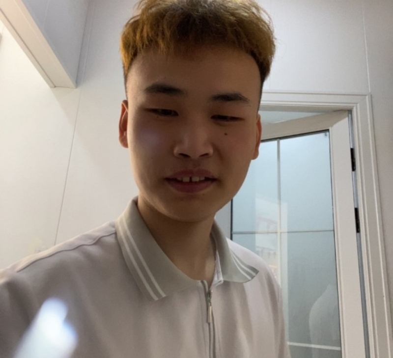 我爱大猪肘的第一张照片--扬州相亲服务中心