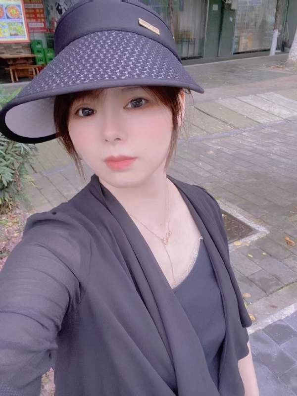 敏宝的第三张照片--扬州相亲服务中心