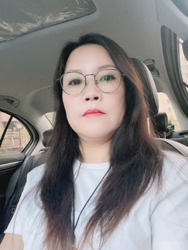 牡丹的第一张照片--扬州相亲服务中心