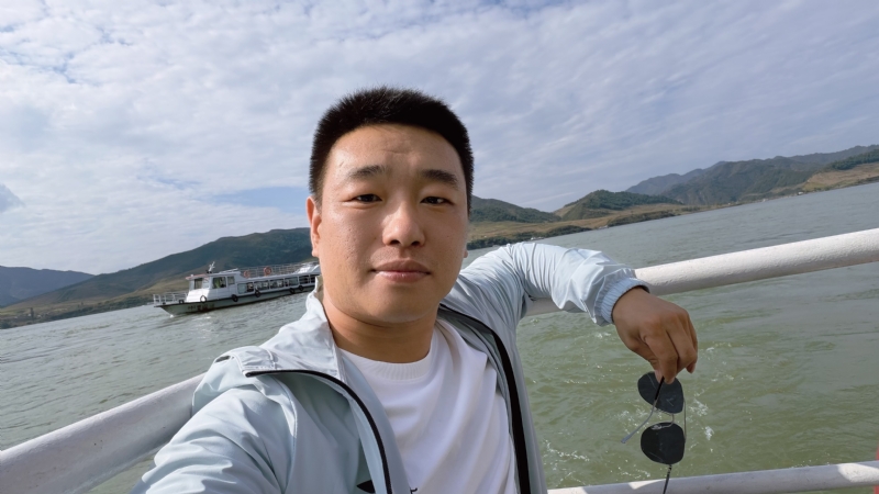 烟花易笑的第四张照片--扬州相亲服务中心