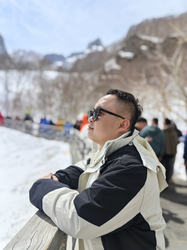 小龙的第一张照片--扬州相亲服务中心