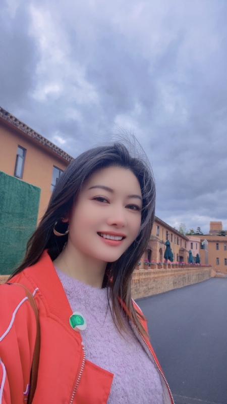 安妮的第一张照片--扬州相亲服务中心