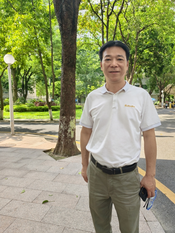 哈哥的第一张照片--扬州相亲服务中心