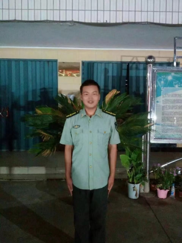 程程的第一张照片--扬州相亲服务中心