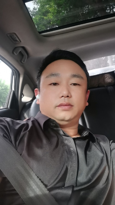 老烽的第一张照片--扬州相亲服务中心