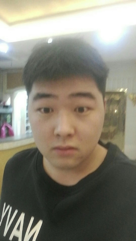 丹尼的第二张照片--扬州相亲服务中心