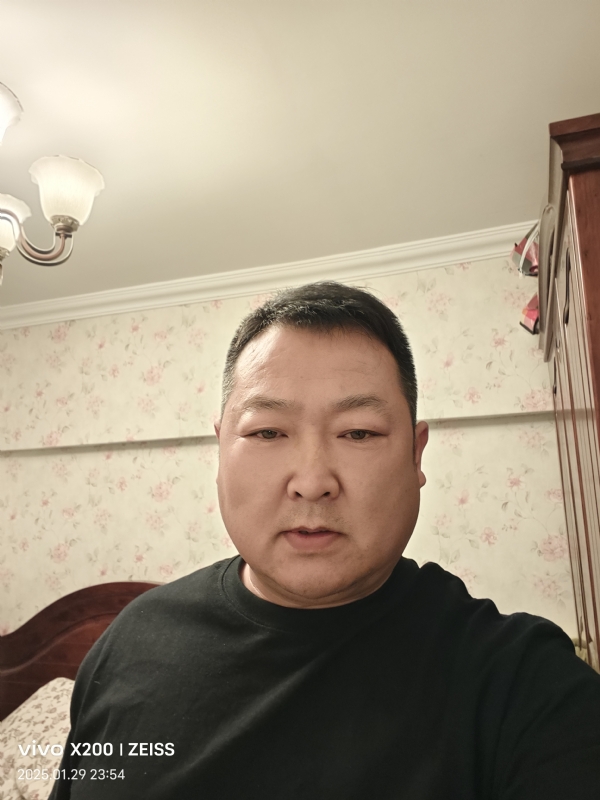 峰哥的第一张照片--扬州相亲服务中心