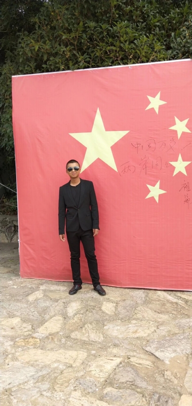 奔腾的小乌鸦的第一张照片--扬州相亲服务中心