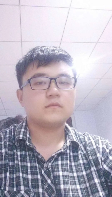 颜色不一样的黄的第一张照片--扬州相亲服务中心