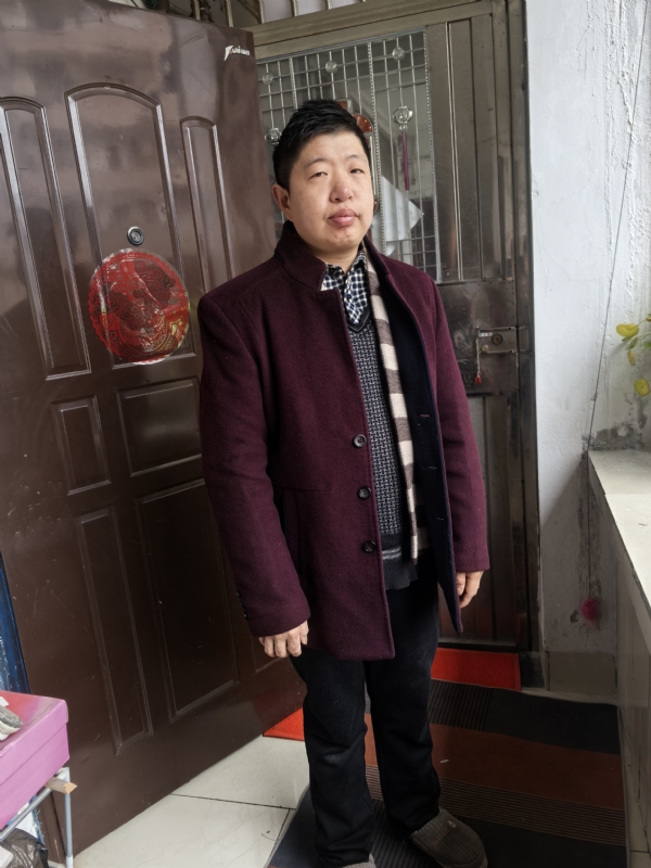 卢显澳的第二张照片--扬州相亲服务中心