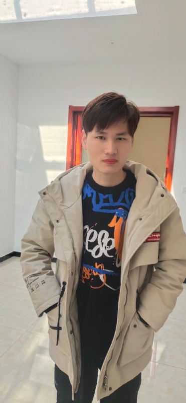 真诚的小帅的第二张照片--扬州相亲服务中心