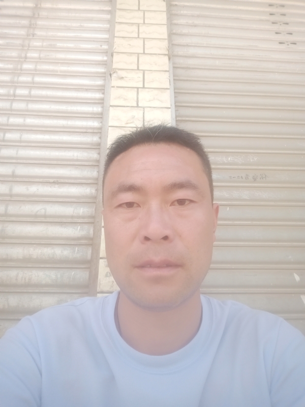 尘缘的第一张照片--扬州相亲服务中心