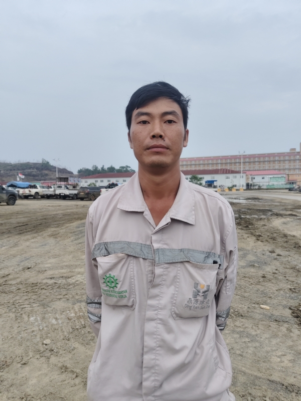 青山原是我身边伴的第一张照片--扬州相亲服务中心