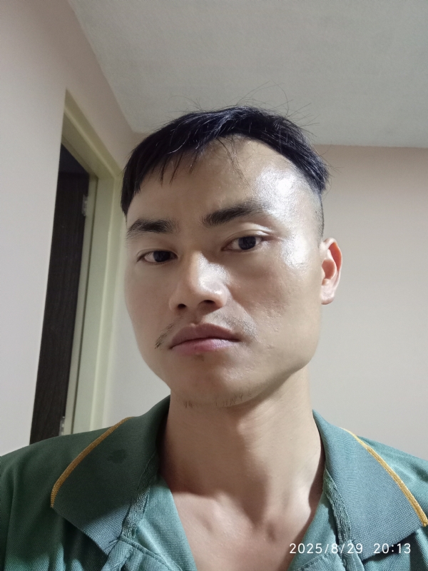 自简的第二张照片--扬州相亲服务中心