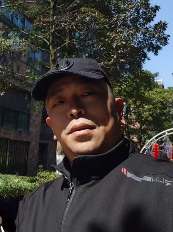 蓝色海洋的第一张照片--扬州相亲服务中心