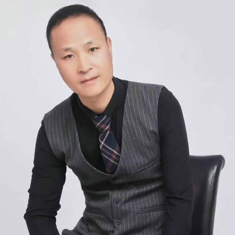 子昂的第四张照片--扬州相亲服务中心